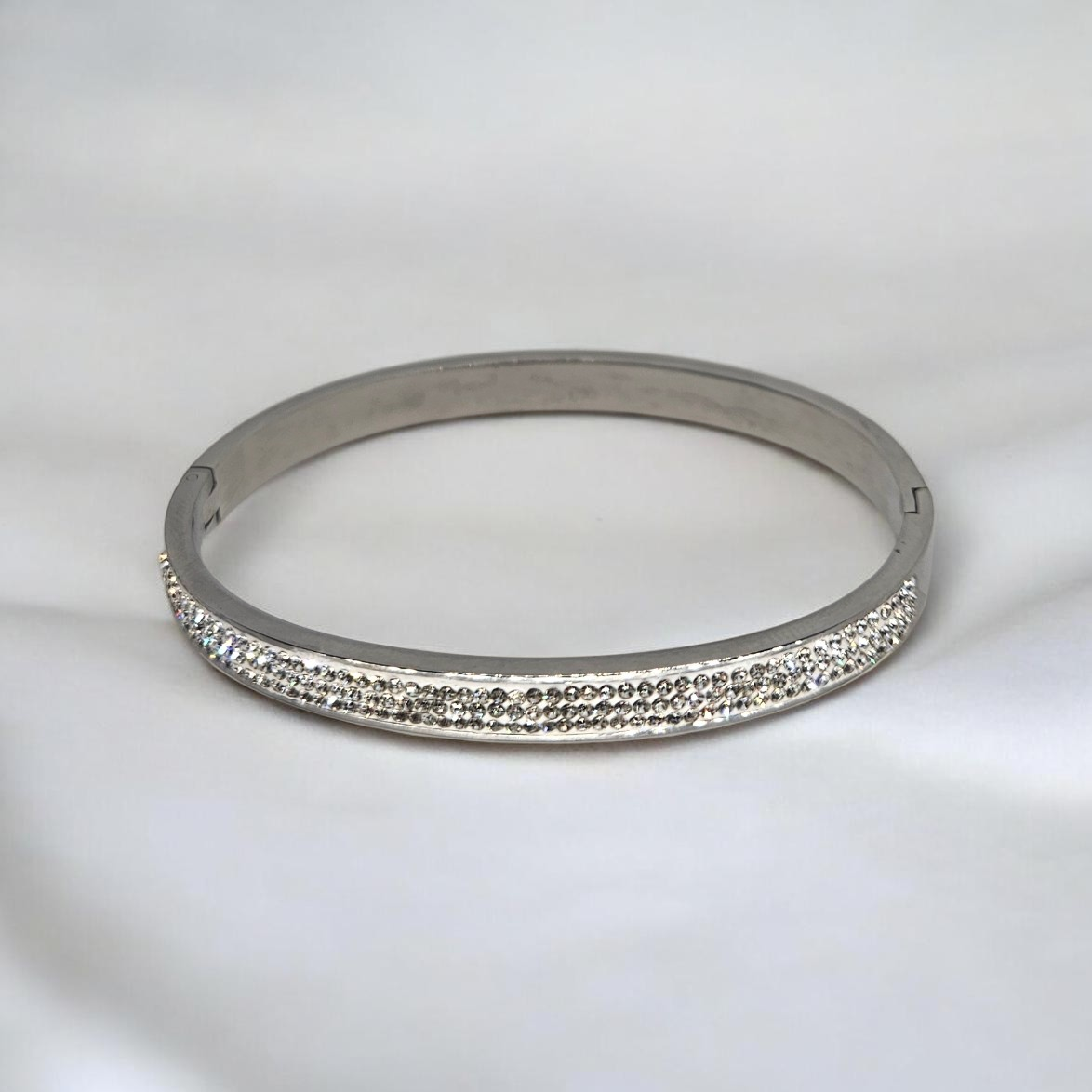 Luminous Infinity Knot Bangle