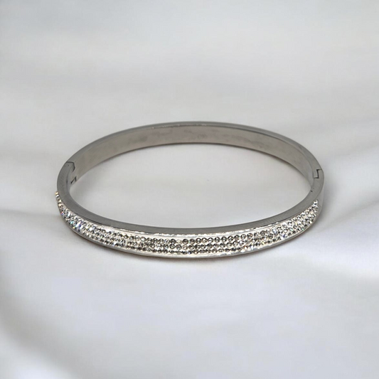 Luminous Infinity Knot Bangle