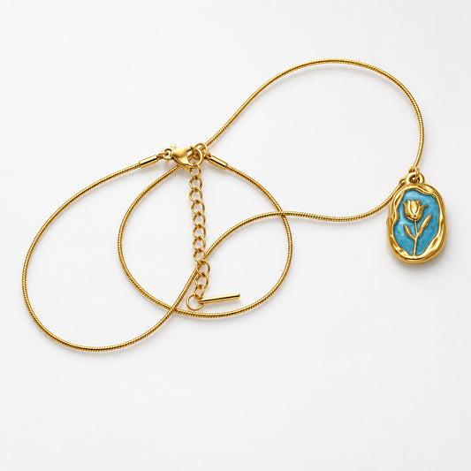 Floral Pendant Necklace