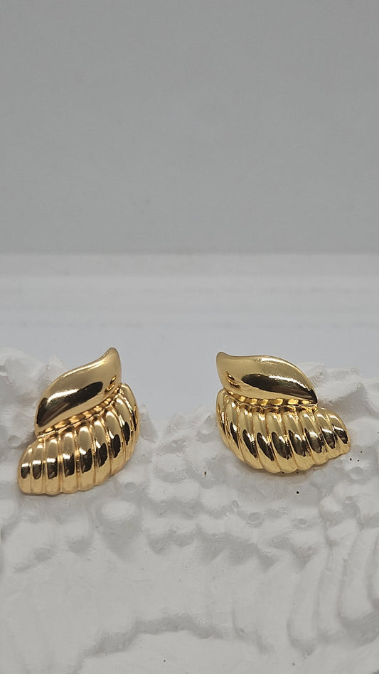 Gold Leaf Earrings